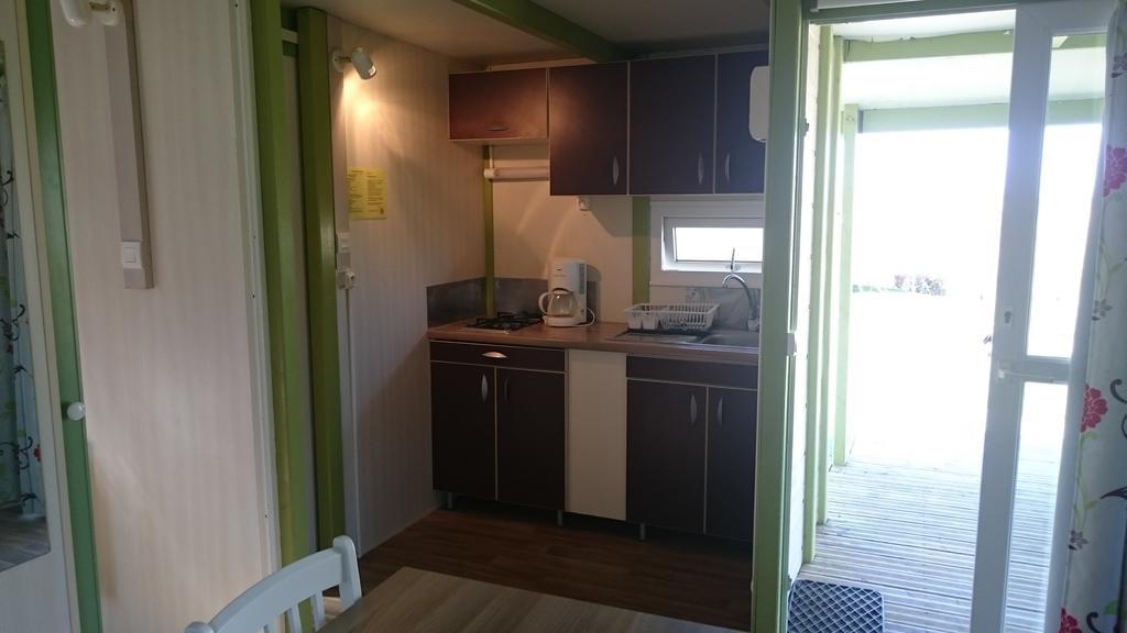 Hotel Camping des Rulières à Saint-Valérien Extérieur photo